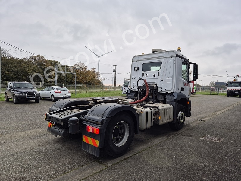 VOLVO AROCS 1843 photo 4